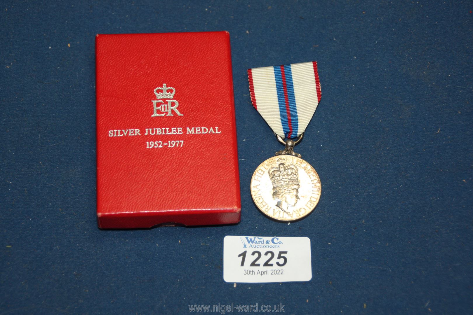 A 1977 Silver Jubilee medal in original box. - Image 2 of 2