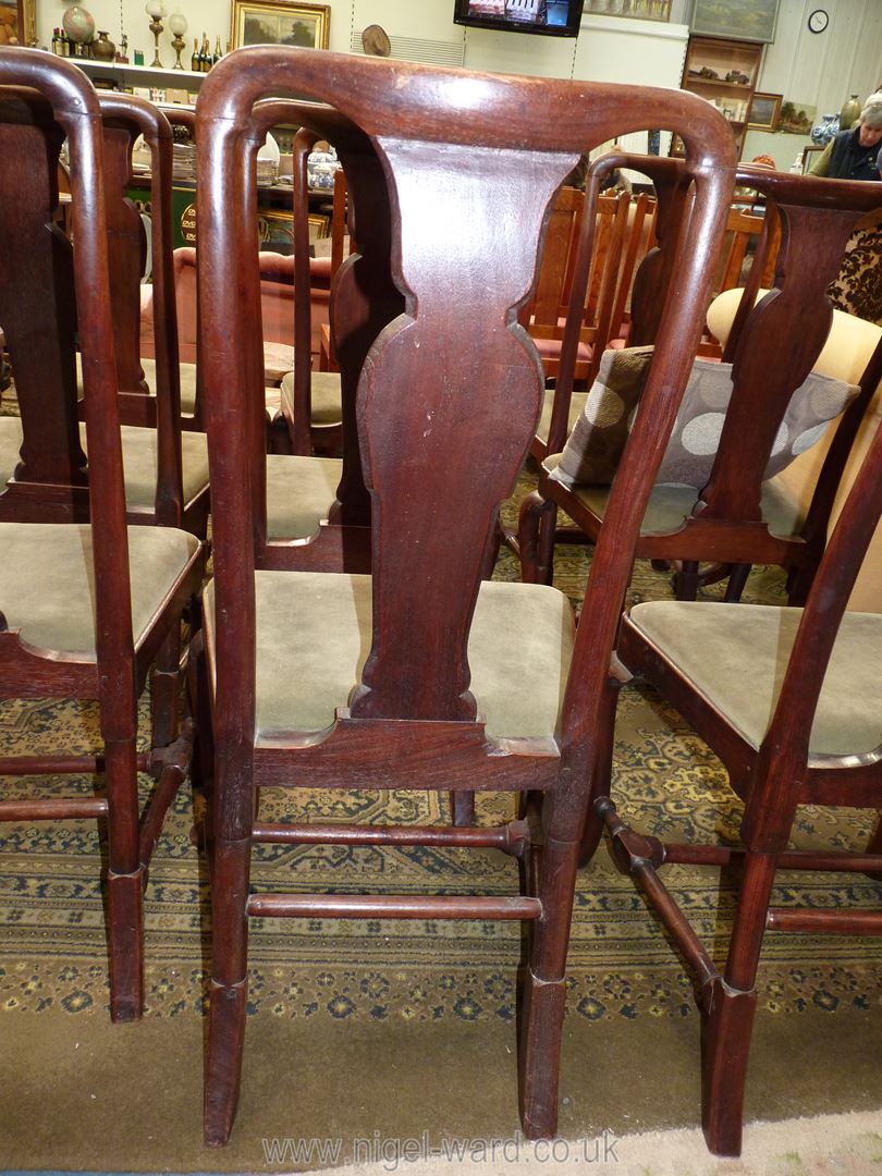 A set of nine elegant Walnut framed Dining Chairs of traditional Queen Anne design having cabriole - Image 12 of 12