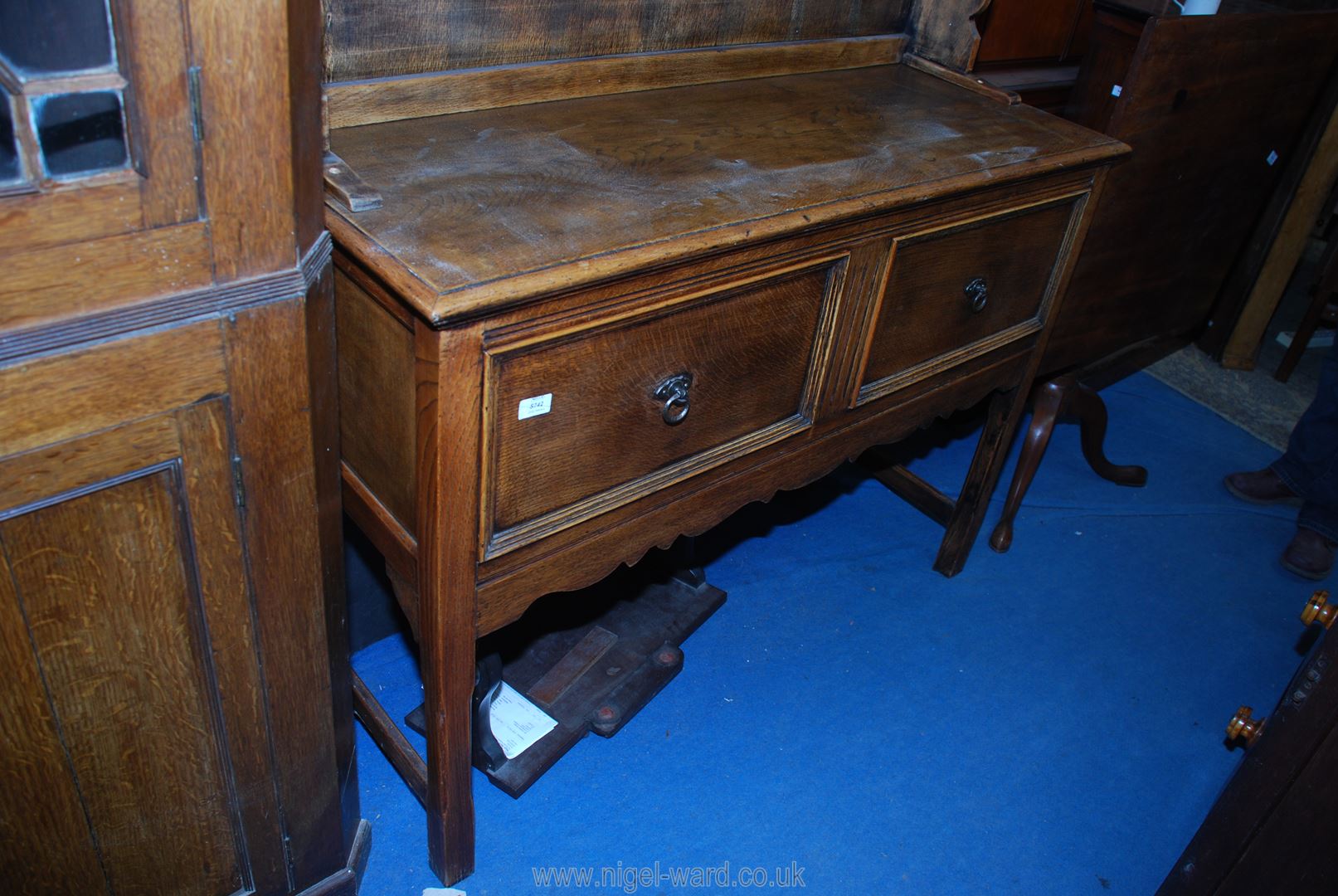 A mid Oak 1930's/40's Dresser having two deep drawers to the base standing on square chamfered legs - Image 2 of 3