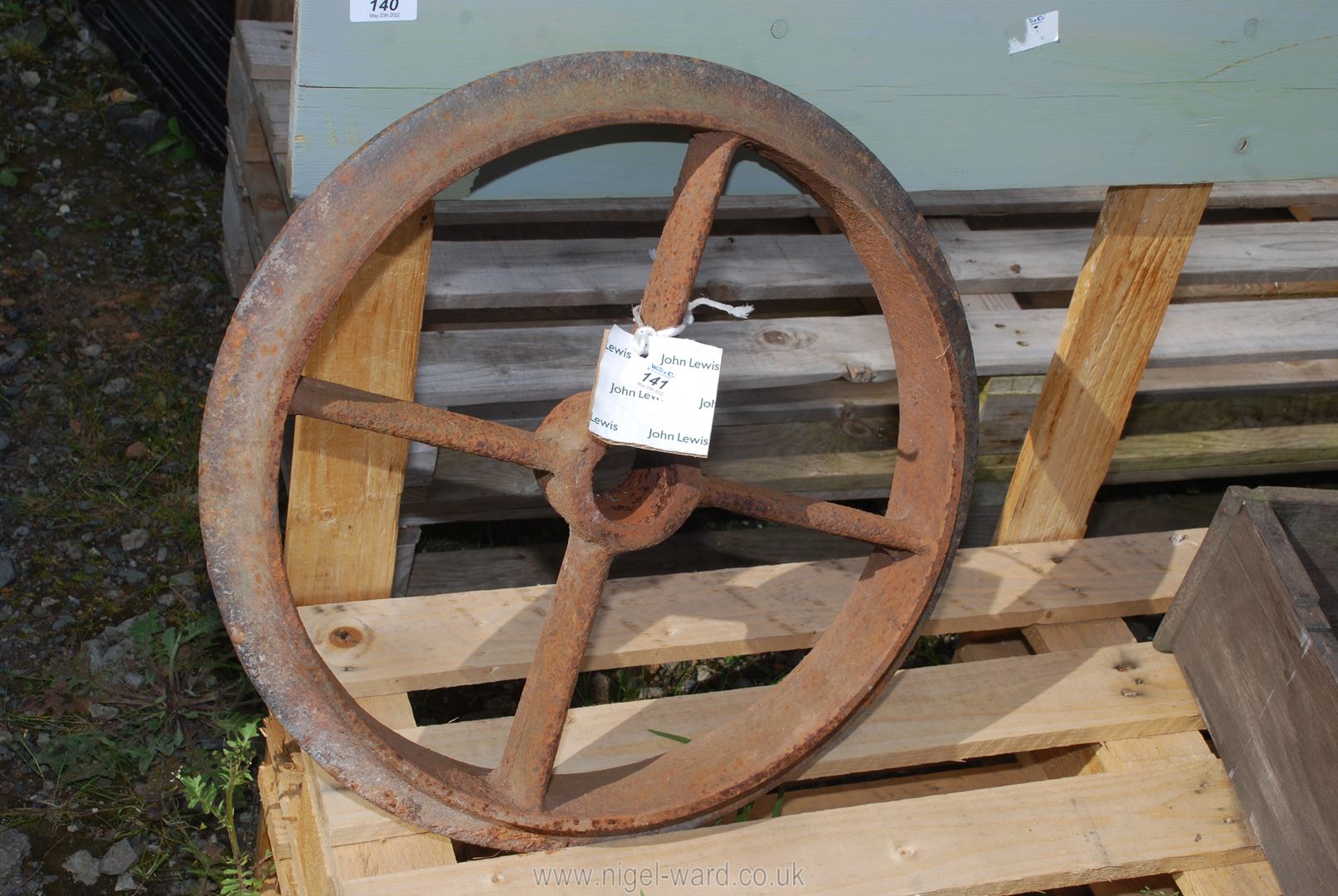 A 20'' Cambridge roll ring.