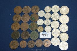 A quantity of George V coins including pennies, halfpennies, half crowns, florins etc.