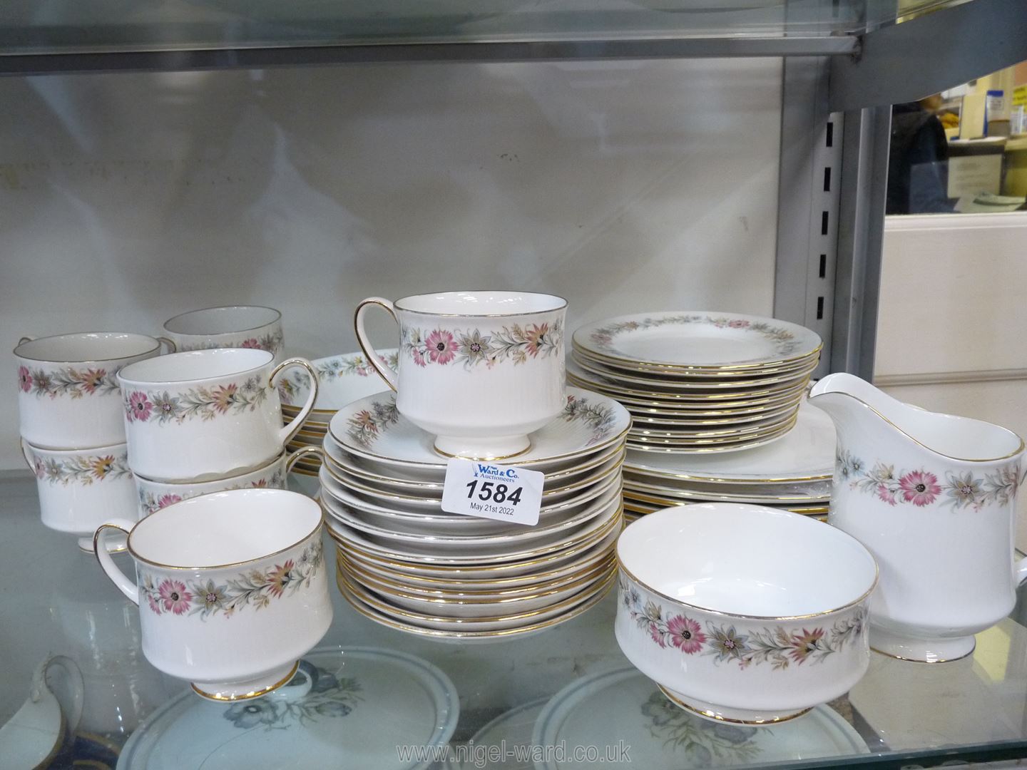 An Aynsley Belinda part tea service to include 5 large plates, 10 small, 6 bowls, 12 saucers,