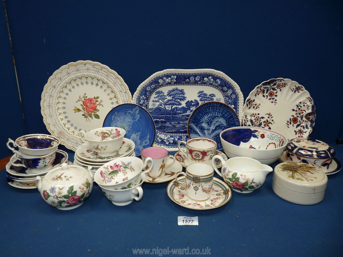 A quantity of china including Wedgwood part Teaset, Gaudy Welsh style cups and saucers,