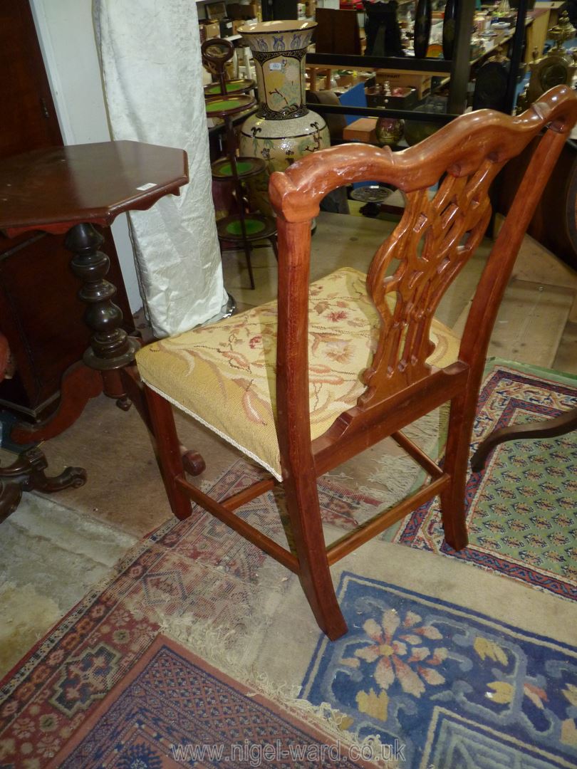 **CHAIRS & TABLE NOW TOGETHER** A reproduction/contemporary darkwood double ''D'' end snap-top - Image 7 of 10