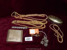 A small quantity of jewellery including a simulated pearl necklace with 9ct fastening,