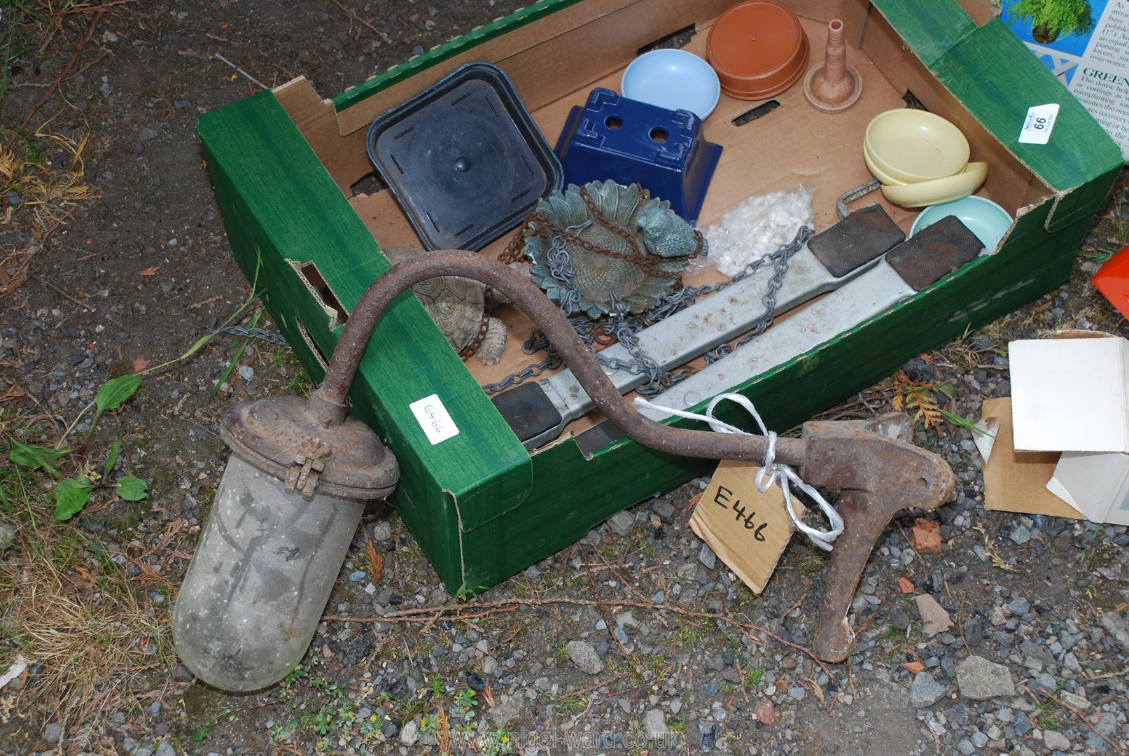 A garden ornament, pot mover, Sandvik glass shears, plant dome, outside light, etc. - Image 2 of 2