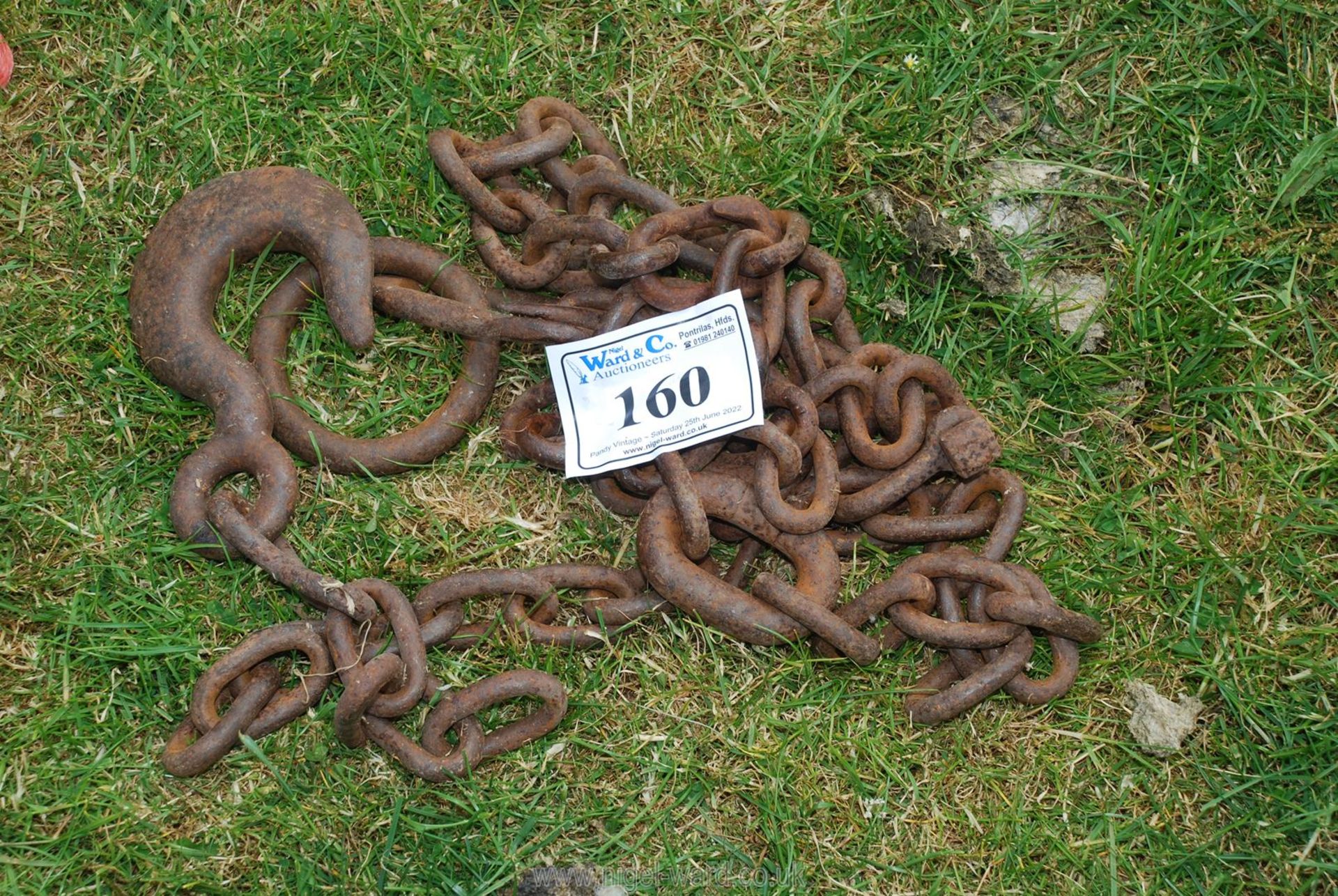 A tushing chain.