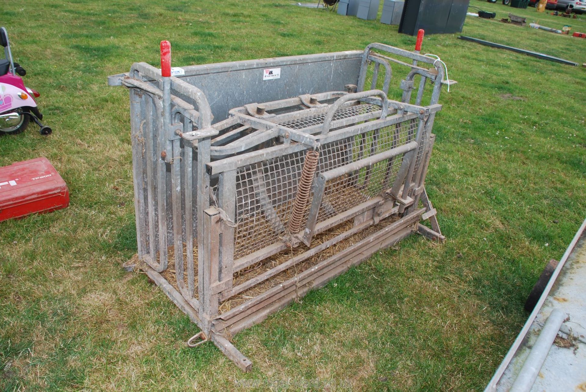 A sheep turning crate.
