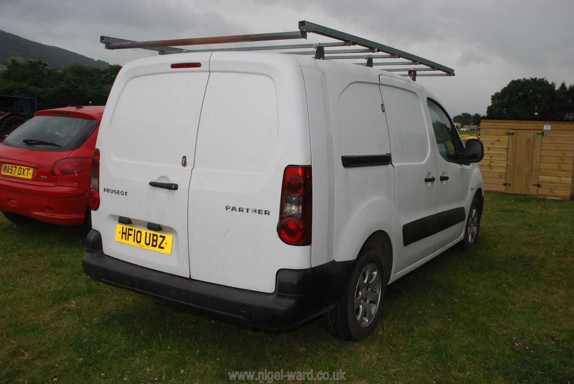 Peugeot Partner van, finished in white, reg. no. - Image 4 of 7