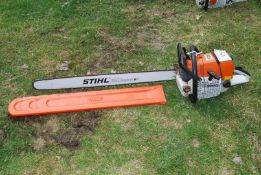 Stihl MS 660 Chainsaw with 3' cutter bar, ran at time of lotting.