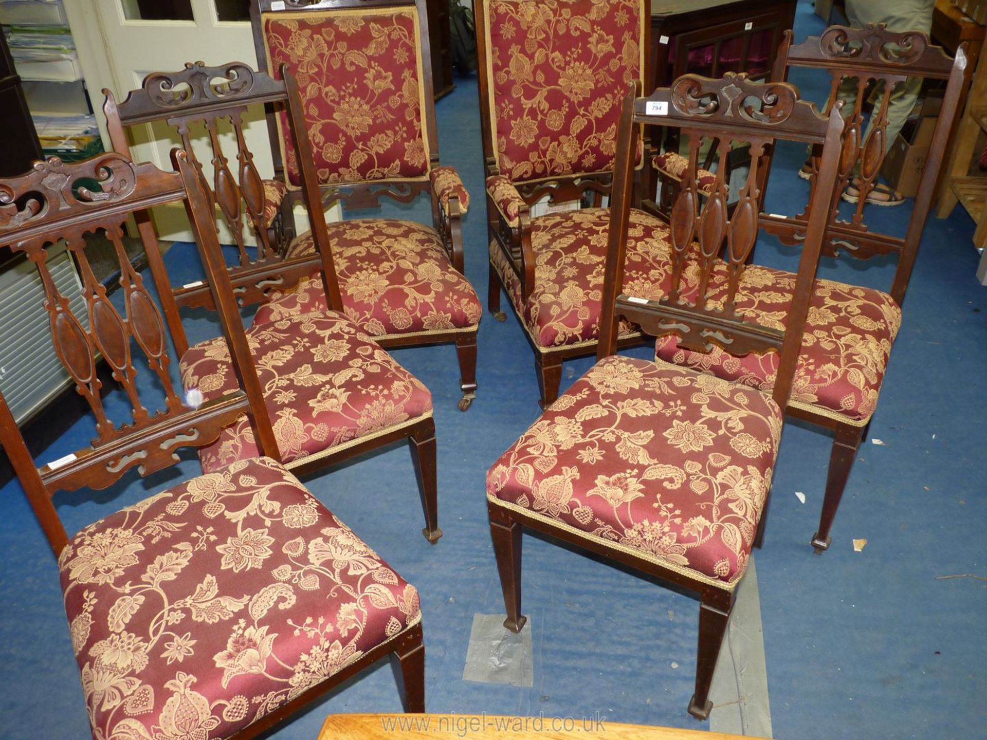 Set of 6 dining chairs including.