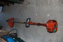 Husqvarna 225L Petrol Strimmer (no strimmer head).