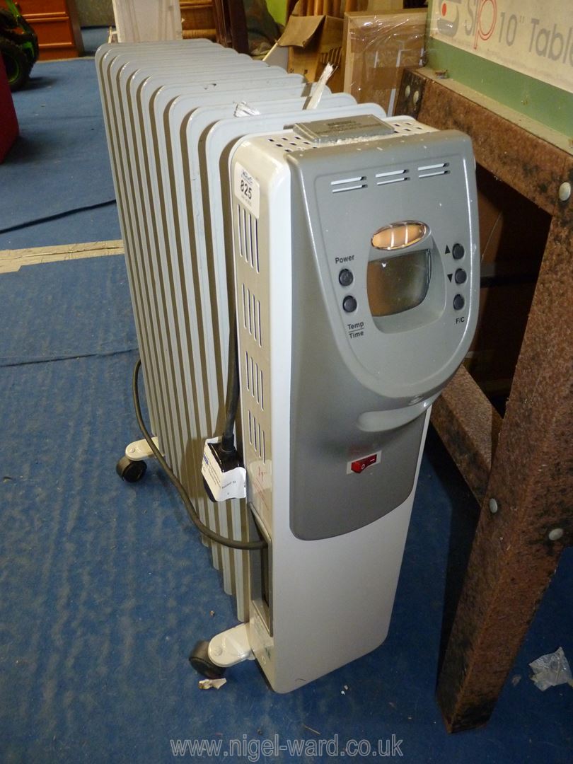 Blyss oil filled electric radiator. - Image 2 of 2