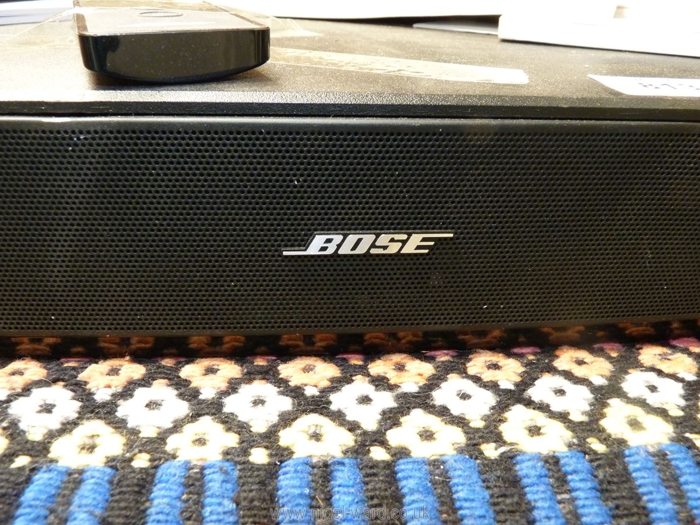 Bose TV sound system with remote. - Image 3 of 3