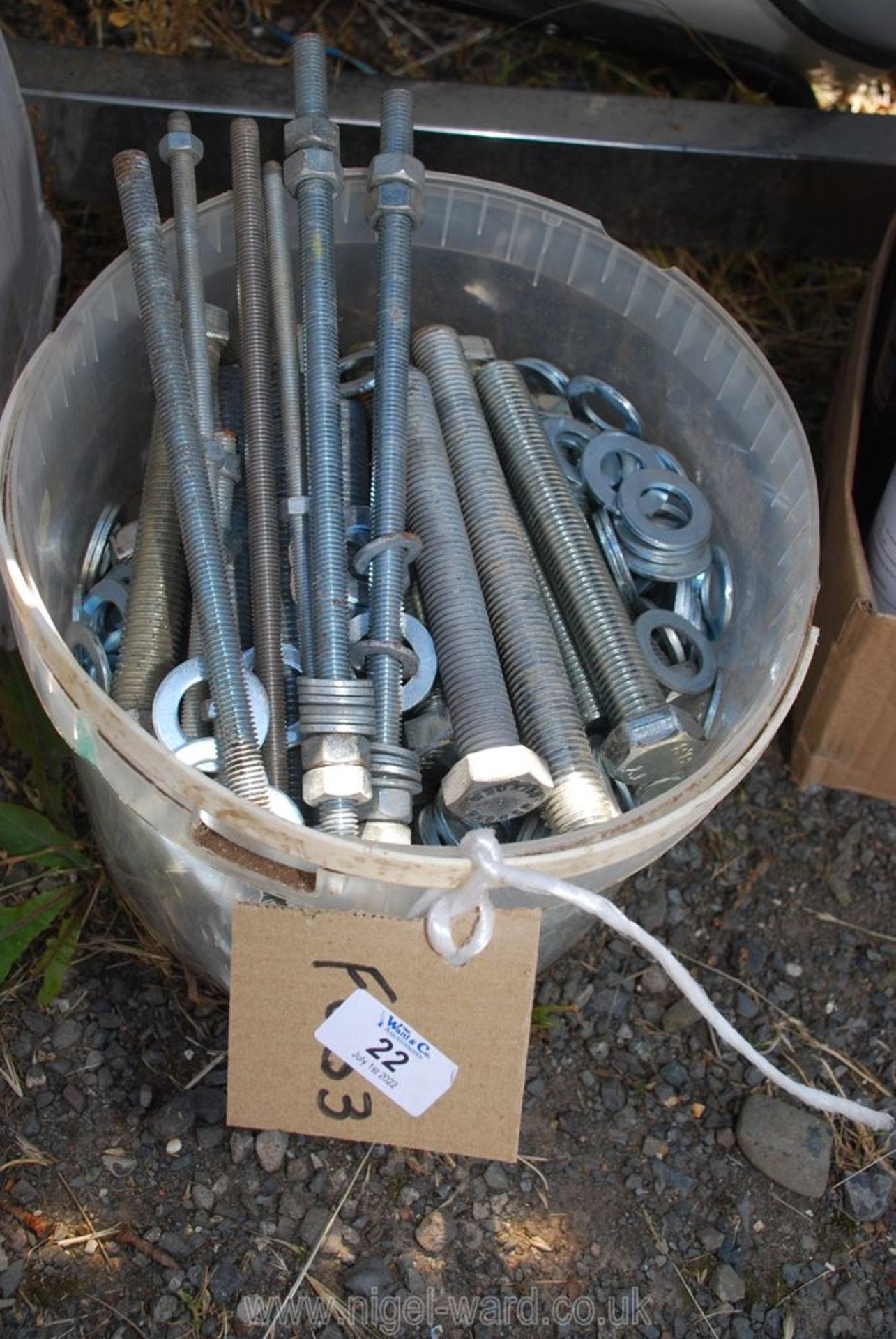 Bucket of mixed washers,