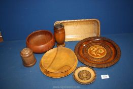 A quantity of decorative Middle and Eastern European Treen including dishes, tray and covered box,