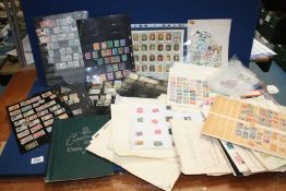 A good quantity of foreign stamps some loose, some Ace sets of stamps, 'Bumper' pack of 1000 stamps,