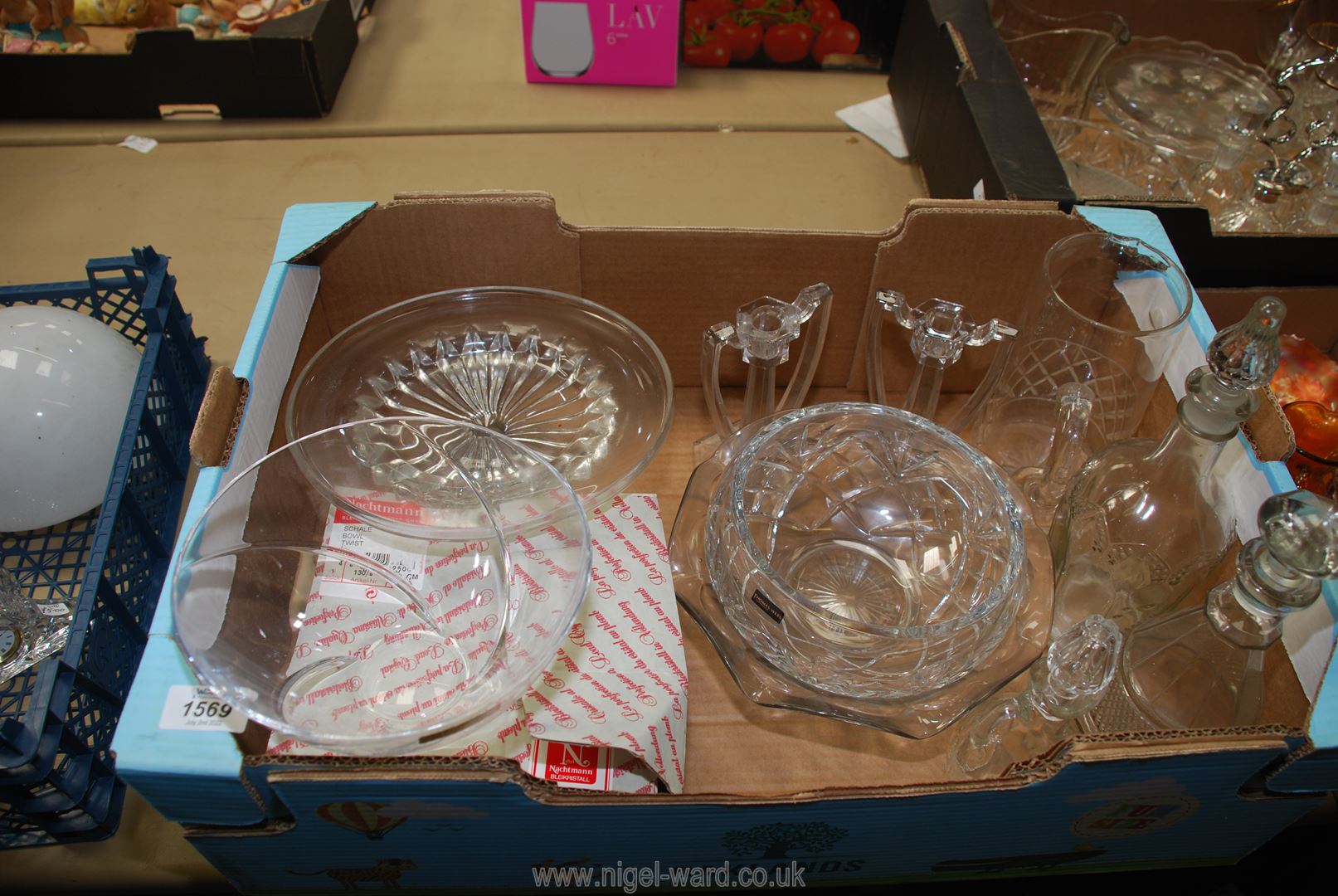 A quantity of glass including a Thomas Webb trifle bowl, Nachtmann twist cut bowl (boxed),