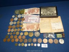 A quantity of miscellaneous coins and 10 shilling bank notes, British Armed Forces £1,
