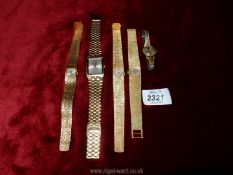 A quantity of miscellaneous ladies wristwatches.