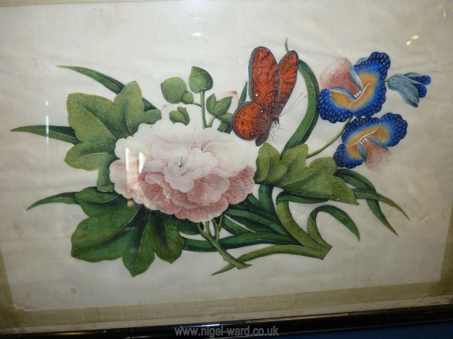 A pair of framed silk pictures with hand-painted flowers and butterflies, - Image 3 of 3