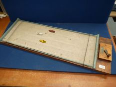 An old boat racing Game similar to the Escalado Horse racing game, having 3 boats,