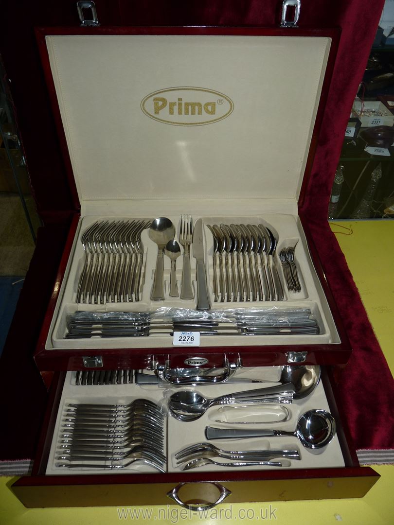 A red boxed Prima canteen of cutlery - eleven piece setting.