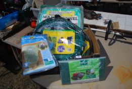 Three new garden compostable bags, capillary matting, etc.