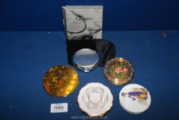 Five compacts including a Vogue Circus compact, two Stratton (one having mirror,