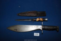 A Spanish bayonet marked 'Plumb 1918' and in good condition,