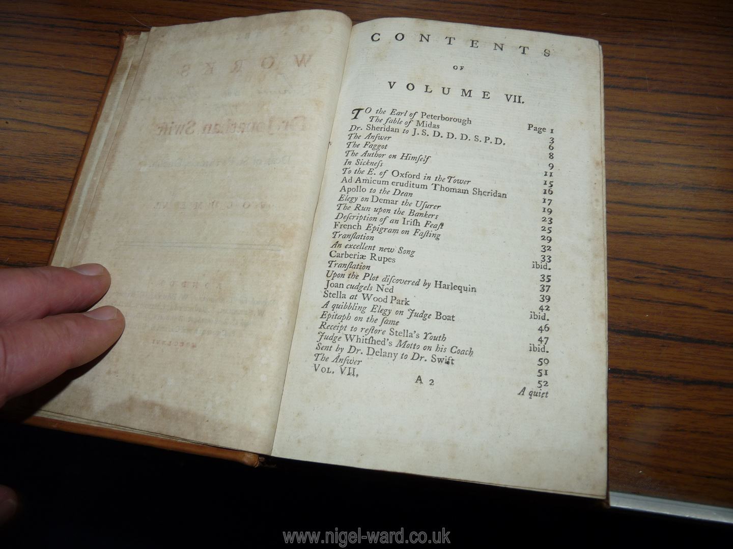 A quantity of leather bound books to include 24 volumes of Swift's works, - Image 23 of 107