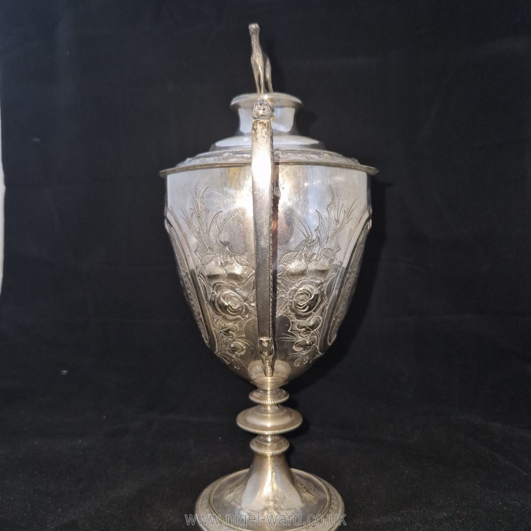 An exceptional Victorian silver-plated dog show trophy, 1874, presented to Mr P. - Bild 3 aus 7