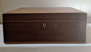 A fine George III Mahogany cutlery box with good chequerboard stringing,