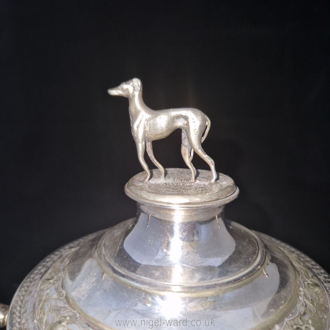 An exceptional Victorian silver-plated dog show trophy, 1874, presented to Mr P. - Bild 6 aus 7