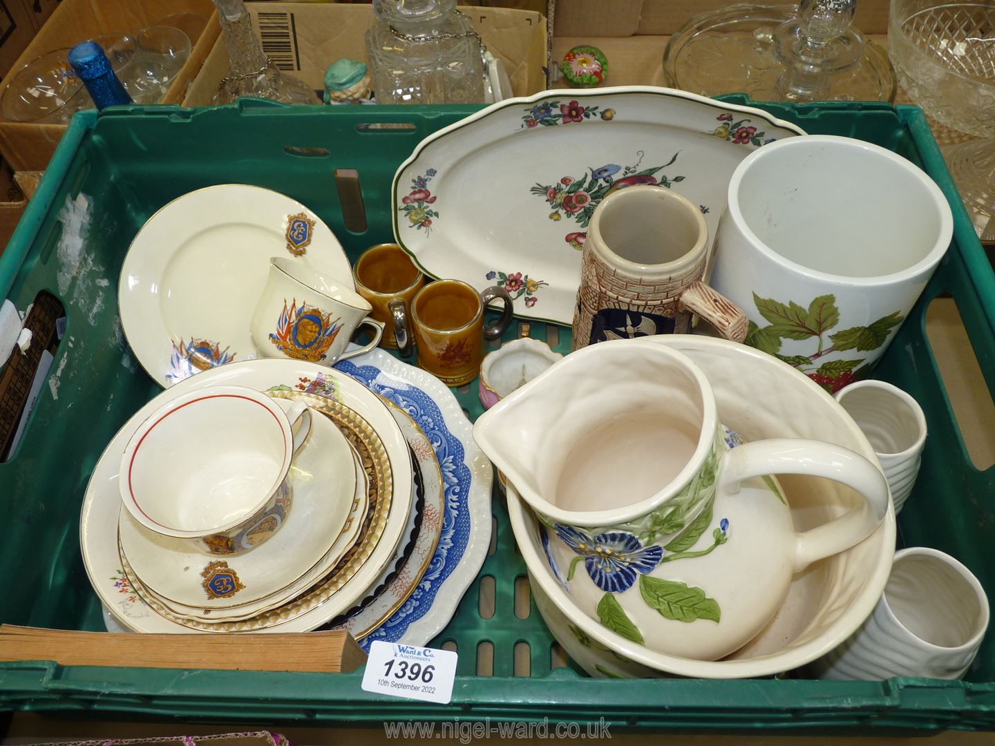 A quantity of china including Portmeirion 'Pomona' storage jar (no lid) and plate,