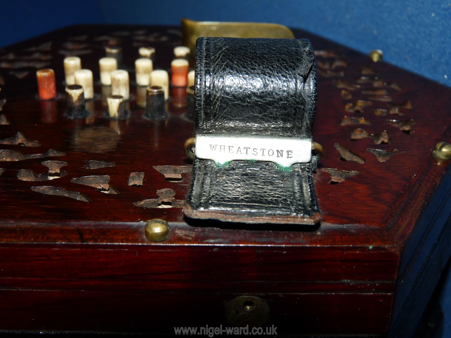 A possibly Rosewood cased 48 key Concertina by Lachenal & Co. London, serial no. - Image 3 of 7
