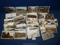 A quantity of 'Valentines' postcards from 1905 -1950's (approx. 175).