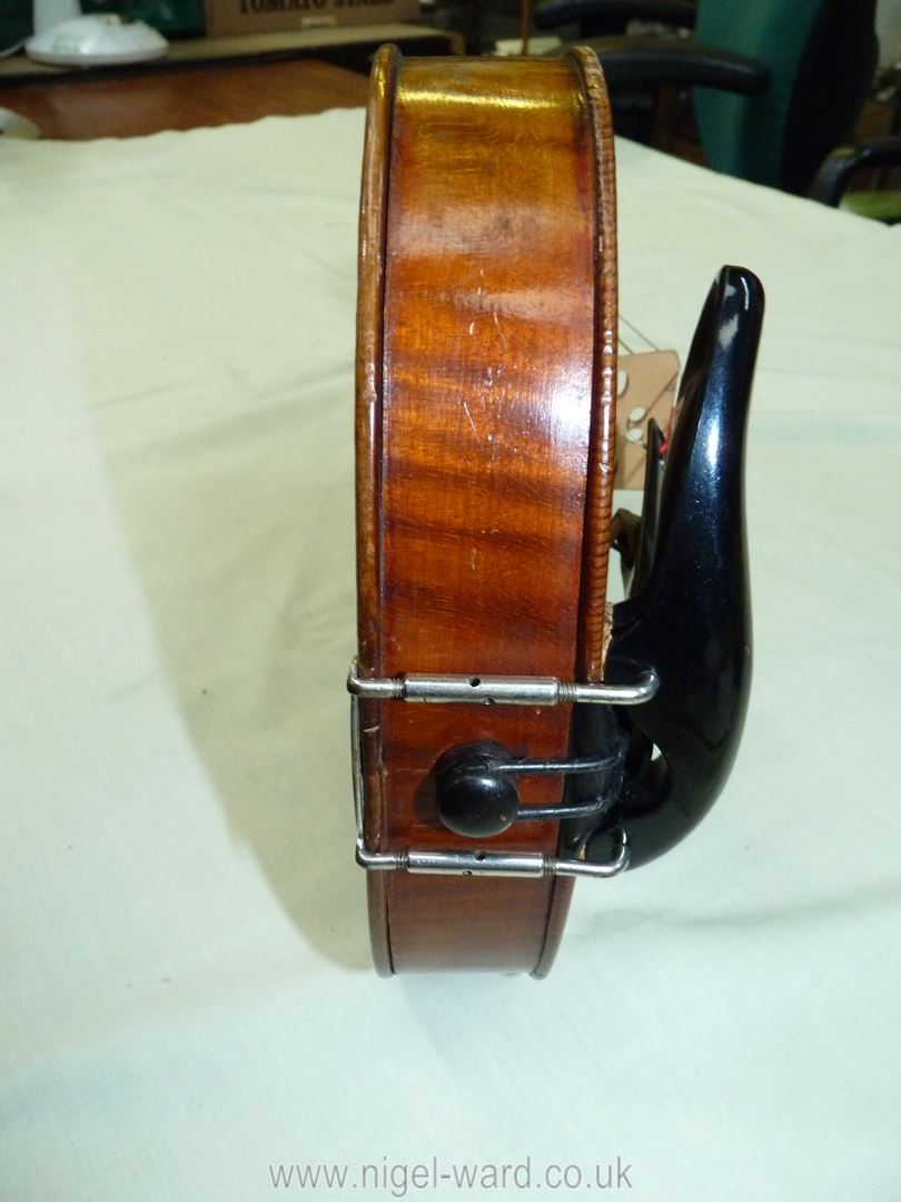 An antique violin having a well-carved scroll and nicely figured body including the back, - Image 17 of 49