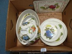 A quantity of Portmeirion ''Pomona'' china including dinner and side plates,