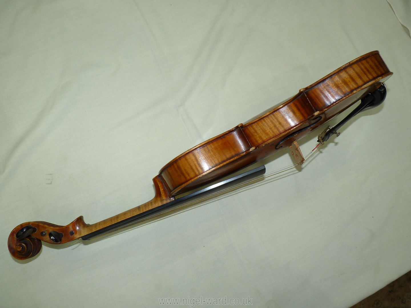 An antique violin having a well-carved scroll and nicely figured body including the back, - Image 7 of 49
