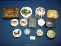 A small quantity of pill boxes to include Wedgwood, papier mache, etc.