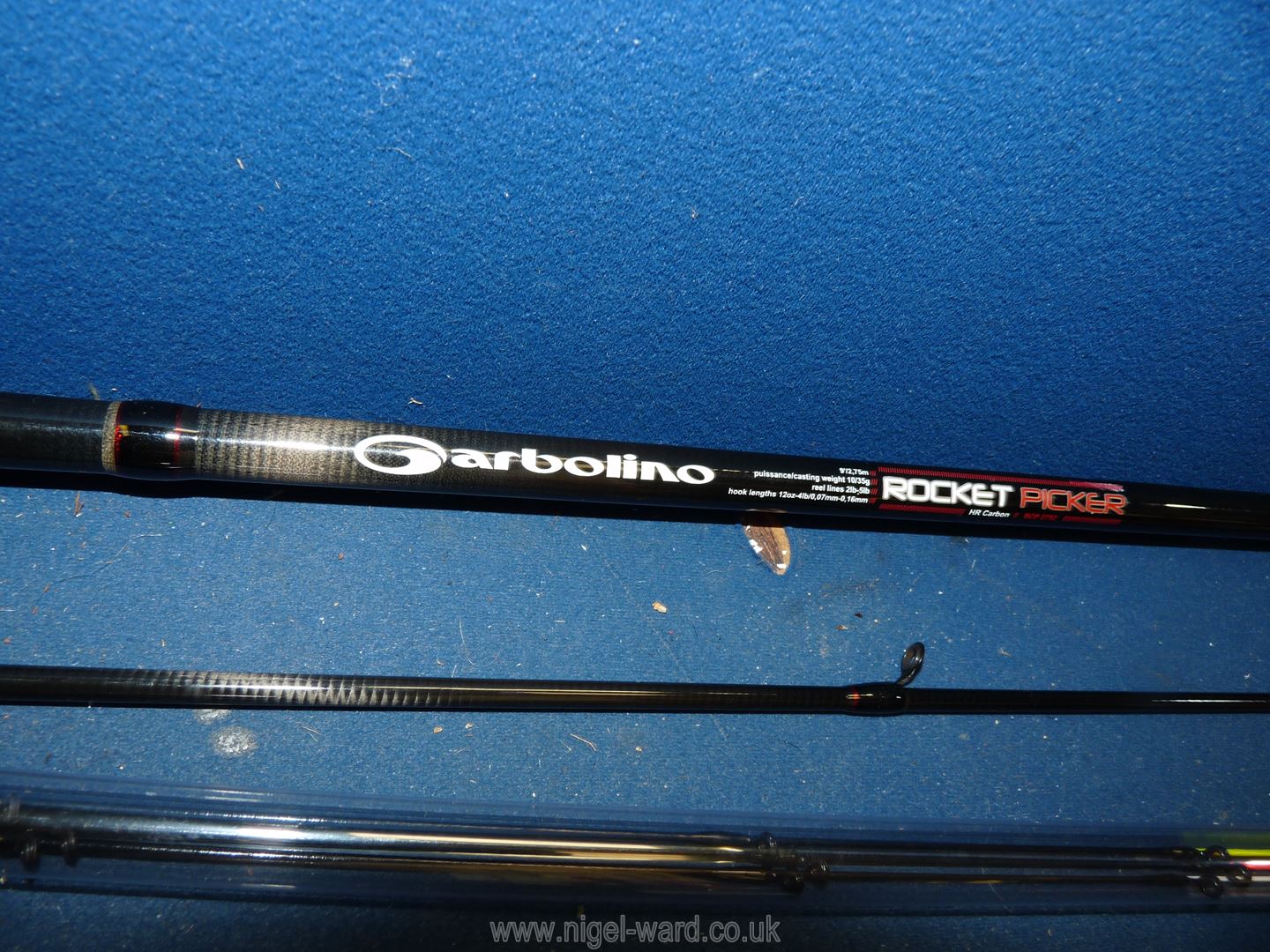 A 9 1/2' Garbolino Rocket Picker Leger three-section carbon fibre fishing rod, - Image 3 of 3