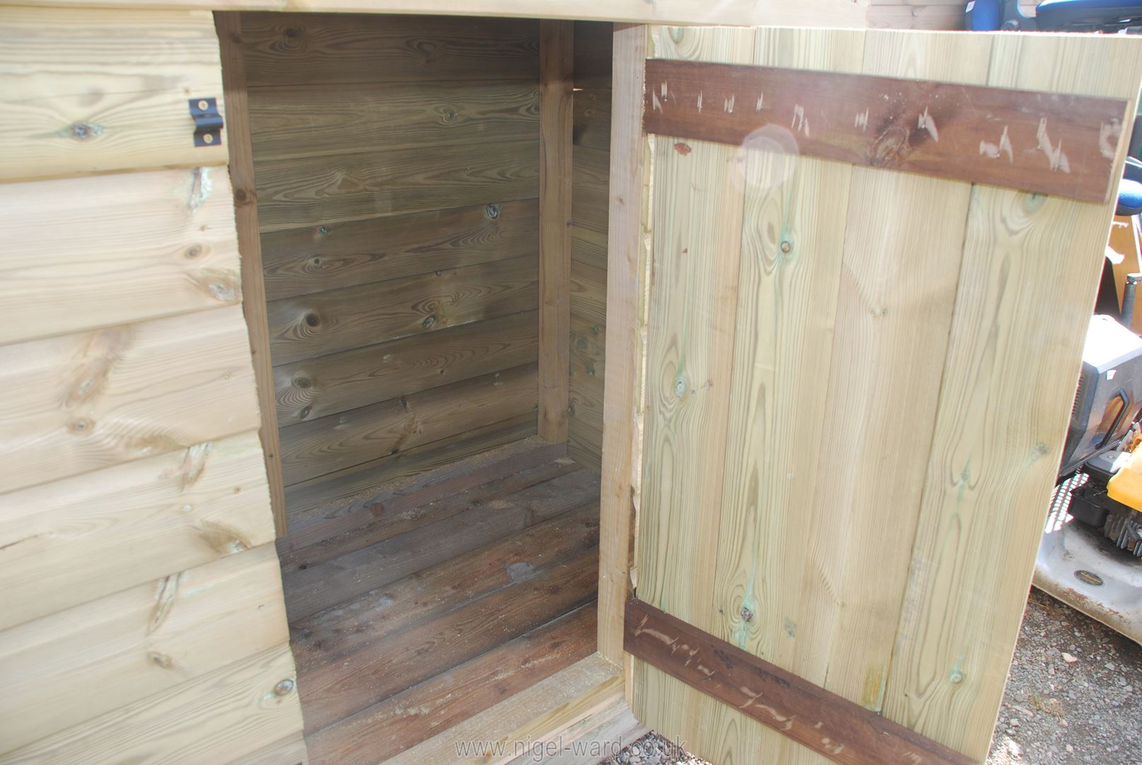 A Garden shed, 62" wide x 32" deep x 59" high. - Image 2 of 2