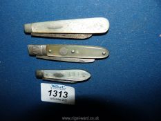 Three pen knives with Mother of Pearl handles,