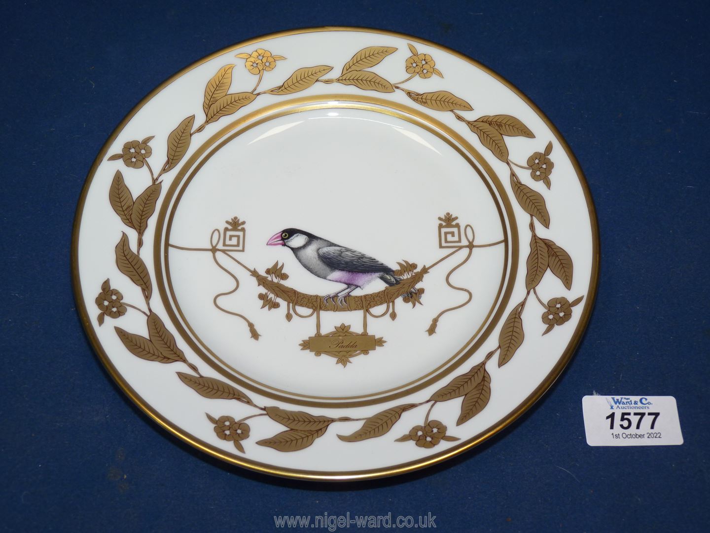 A rare porcelain Plate featuring a Finch by Richard Ginori from the bird series, 8 1/2'' diameter.