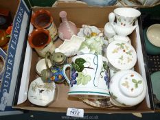 A small quantity of china to include Villeroy and Boch tyg, Wedgwood wild strawberries tray, pot,