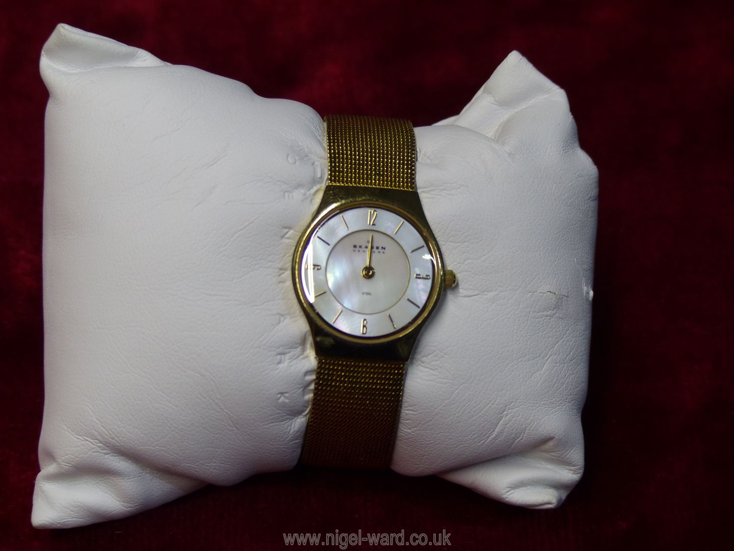 A ladies Skagen wristwatch with shell effect face. - Image 3 of 3