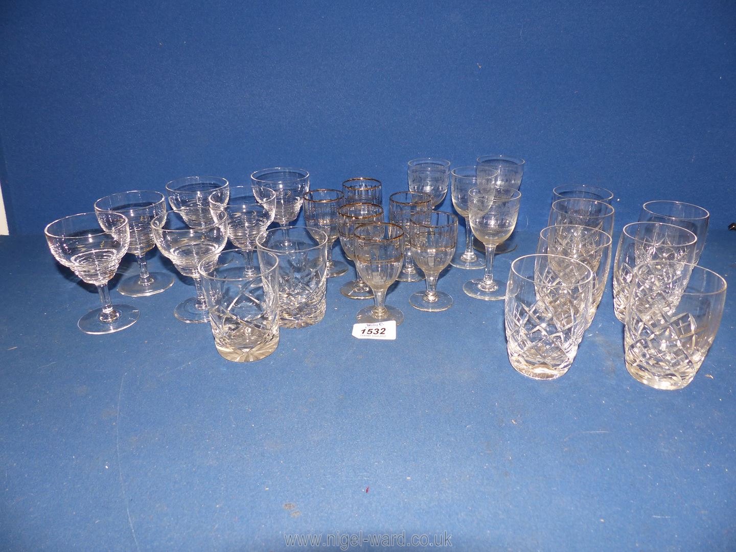 A small quantity of glasses including a set of six gold rimmed port glasses etc. - Image 2 of 2