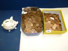 A large quantity of Queen Elizabeth and George VI old pennies and a quantity of half pennies and
