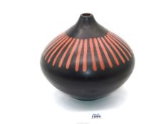 A signed Peruvian urn shaped vessel in black and brown, signed to base, Joas Sosa, 2006,